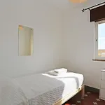 B99 - Apartment Muralhas In Lagos